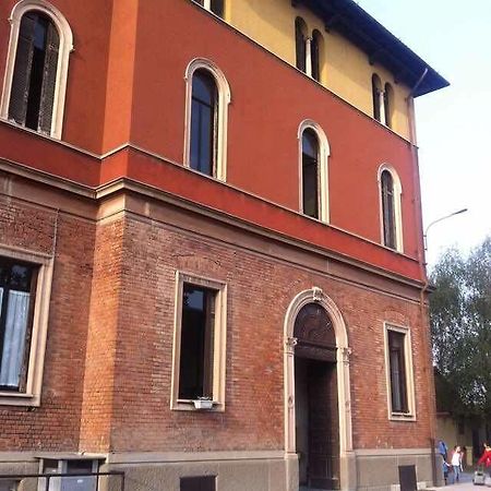 Hotel Casa Per Ferie Achille Ricci Mailand Exterior foto